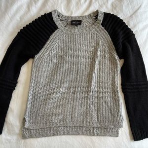 Romeo & Juliet Couture Black/Grey Sweater